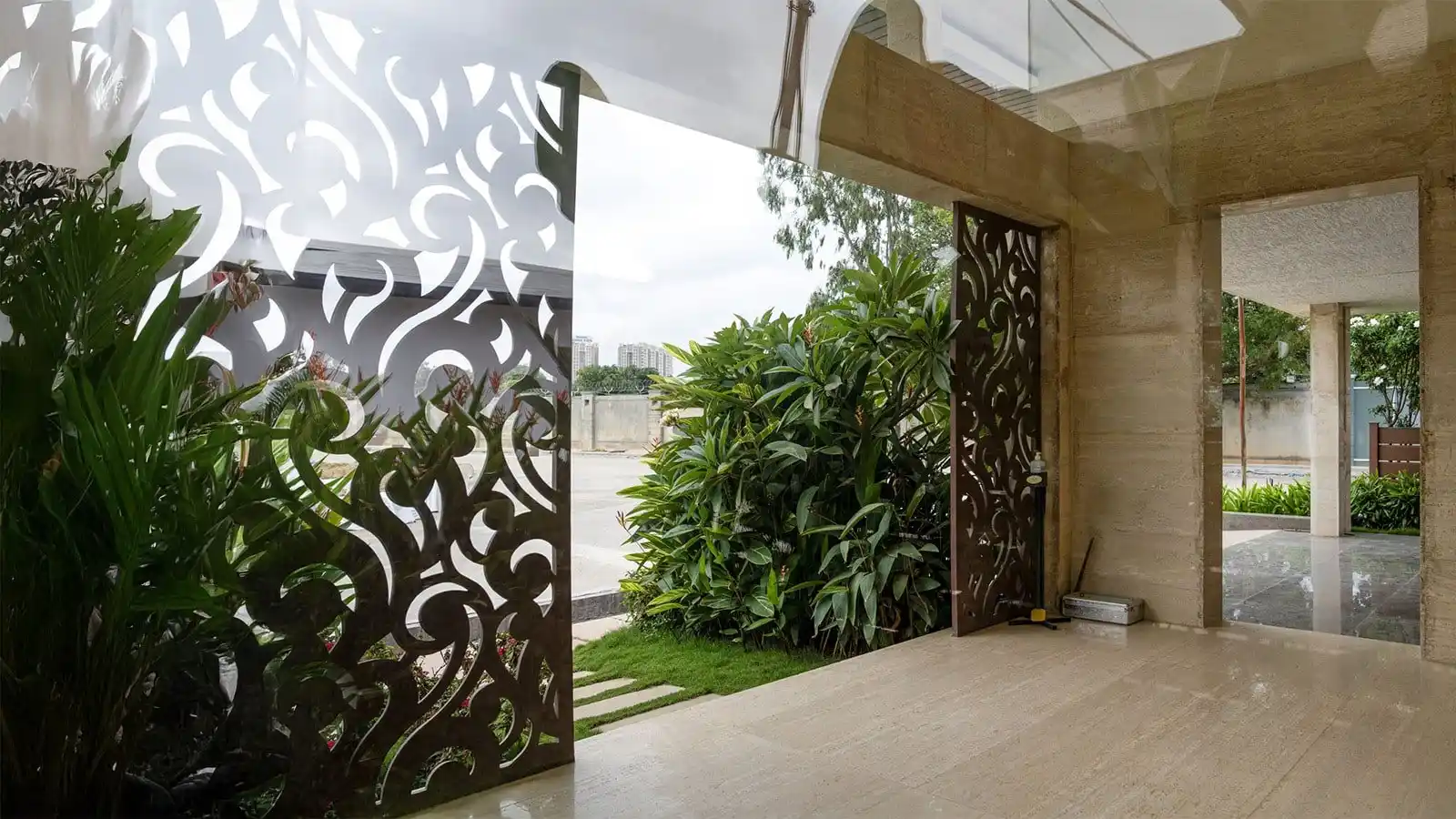 Chaithanya-Samarth-Entrance
